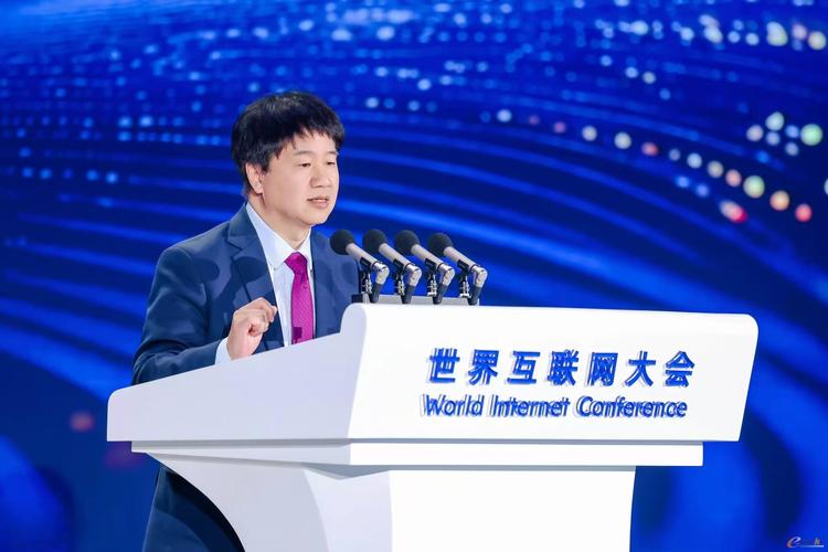 2025全球互联网CEO峰会,将聚焦哪些新议题?-图1 2025全球互联网CEO峰会,将聚焦哪些新议题?-图1