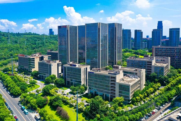 重庆互联网产业园孵化中心如何赋能项目成长？-图2