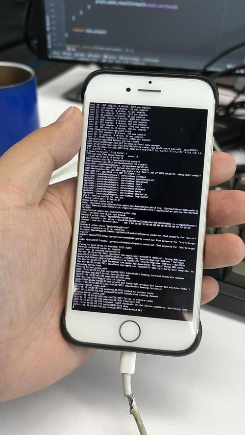 iPhone越狱后，手机互联网安全与自由如何平衡？-图1