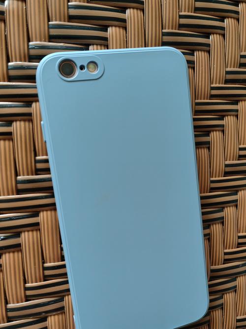 iPhone6手机壳潮流品牌，如何兼顾复古与实用？-图1