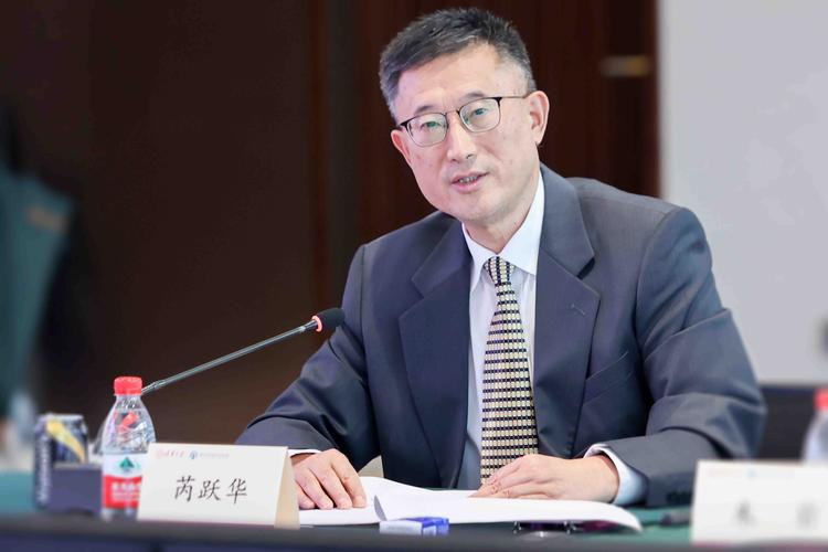 清华互联网产业研究院有何独特研究价值?-图2 清华互联网产业研究院有何独特研究价值?-图2