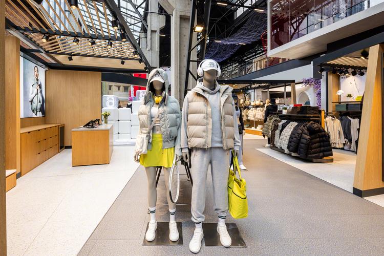 Saphiron是哪个国家的品牌？-图1