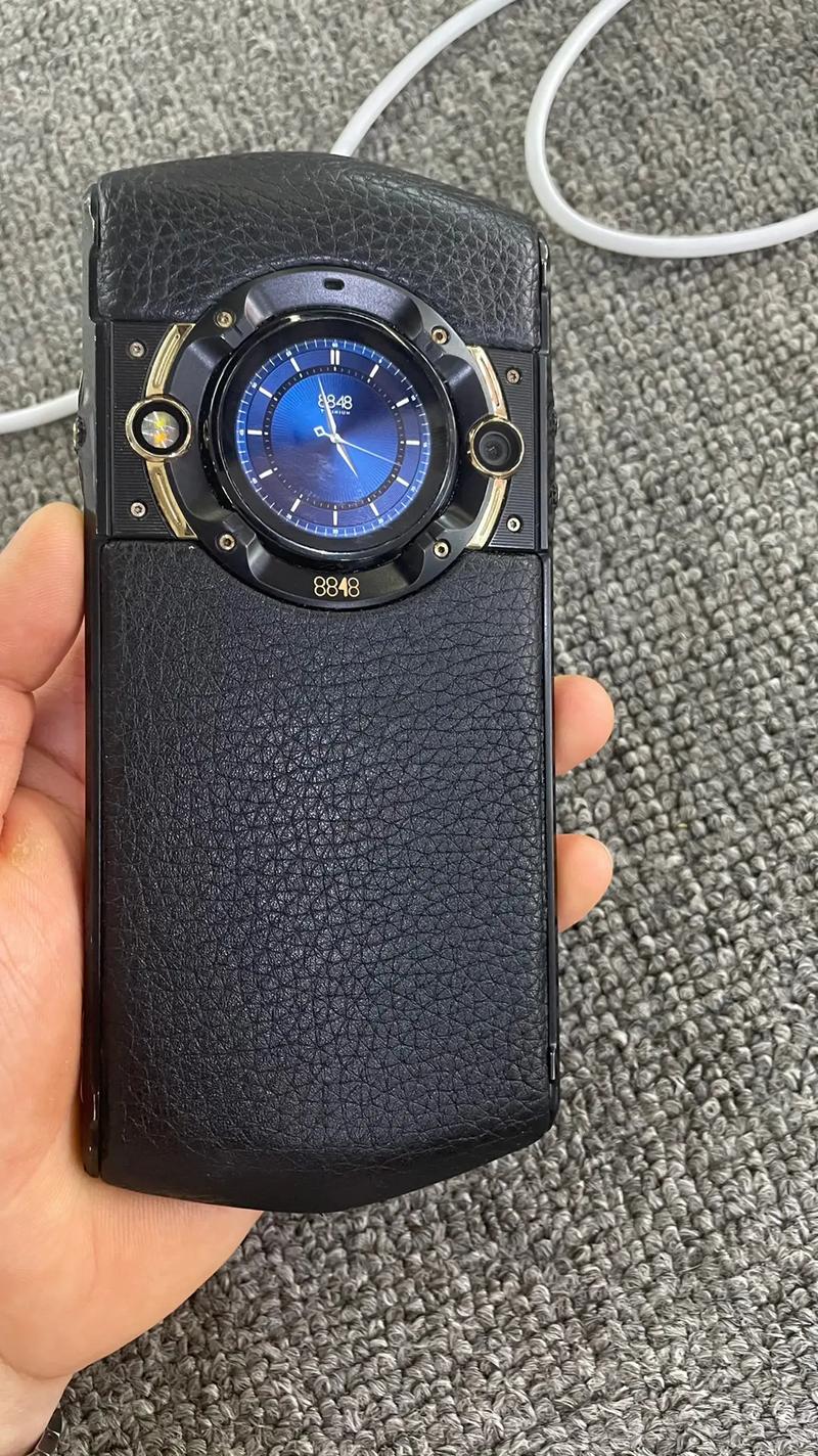 8848钛金手机是何品牌？-图2
