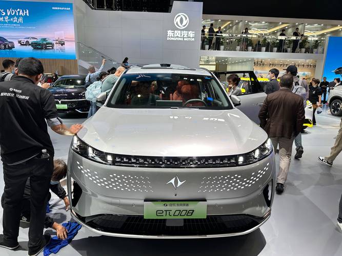 东风华为联手造车，互联网汽车如何颠覆传统？-图3