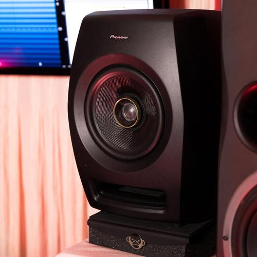 Henry是什么品牌音箱?-图1 Henry是什么品牌音箱?-图1