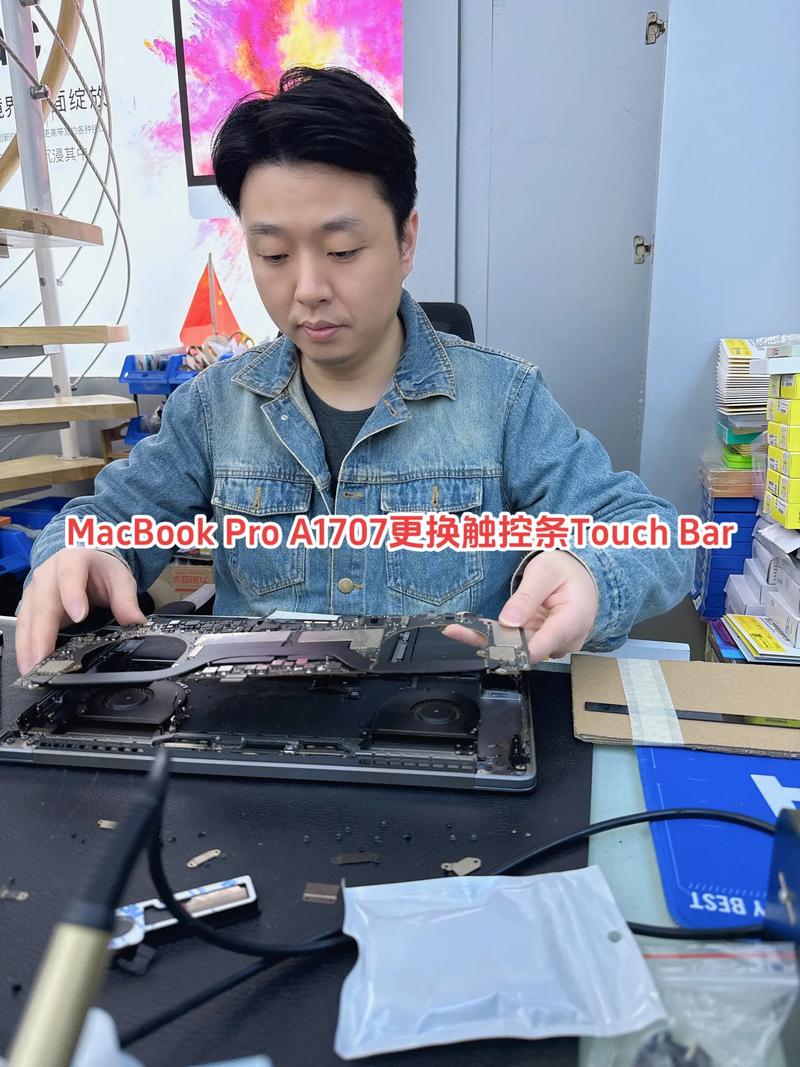 MacBook换屏线教程视频,步骤复杂吗?-图2 MacBook换屏线教程视频,步骤复杂吗?-图2