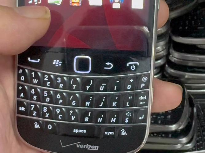 黑莓9930为何突然无法联网?-图1 黑莓9930为何突然无法联网?-图1