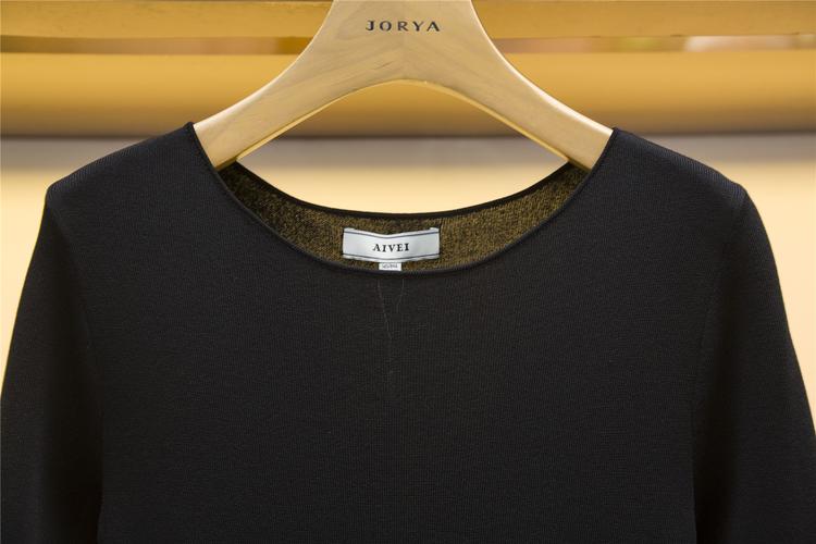 XINAI?I衣服品牌，主打什么风格？-图1