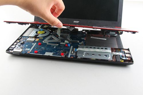 acer E5-571G拆机步骤是怎样的?-图1 acer E5-571G拆机步骤是怎样的?-图1