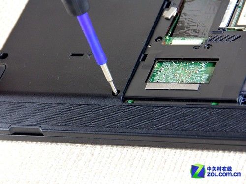 ThinkPad L430拆机步骤是怎样的?-图2 ThinkPad L430拆机步骤是怎样的?-图2
