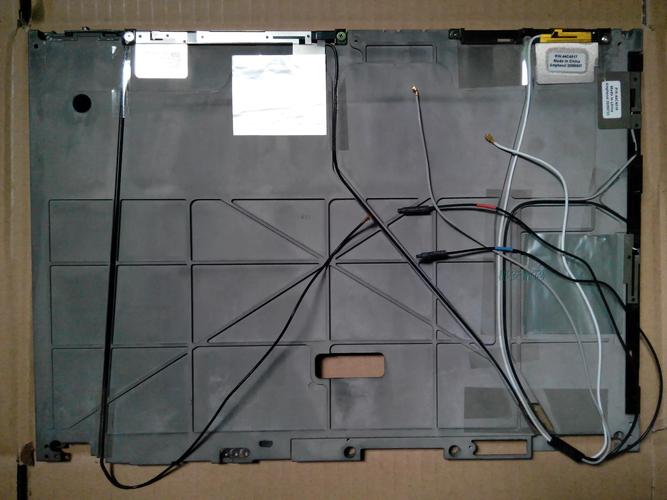 ThinkPad R400清灰教程步骤详解?-图2 ThinkPad R400清灰教程步骤详解?-图2