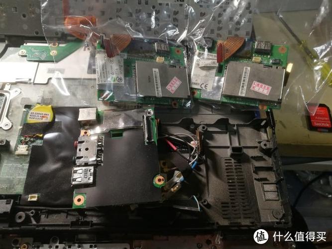 ThinkPad X201拆机教程要注意哪些关键步骤？-图2