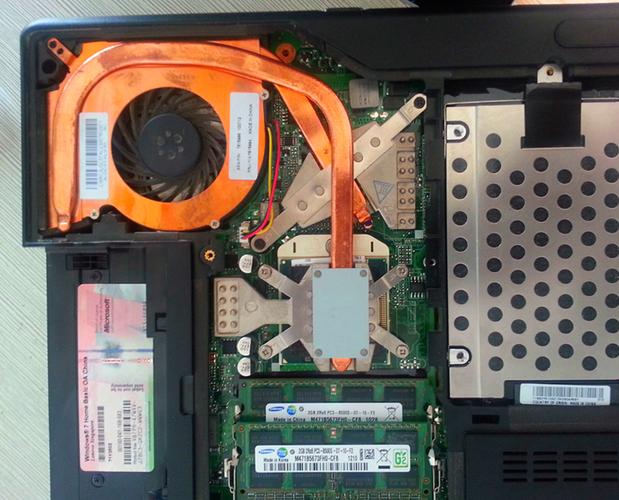 ThinkPad E40拆机教程难不难？-图2