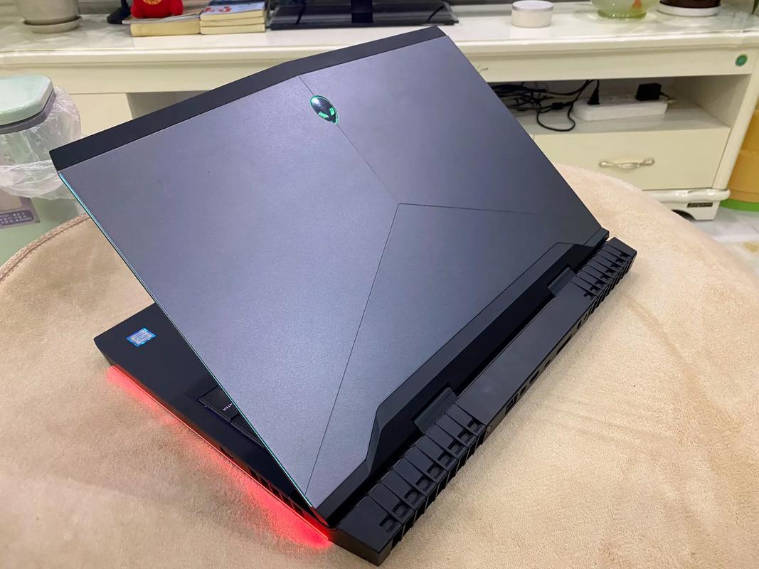 外星人17r4硬件品牌有哪些？-图1