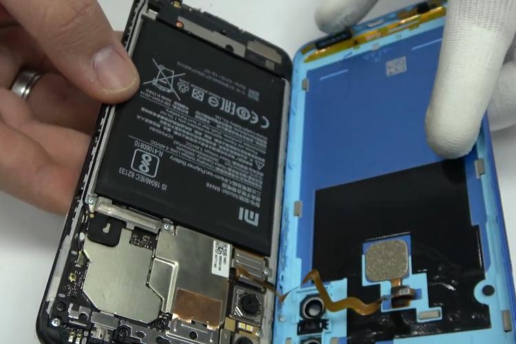 小米note换电池视频教程步骤详解？-图1