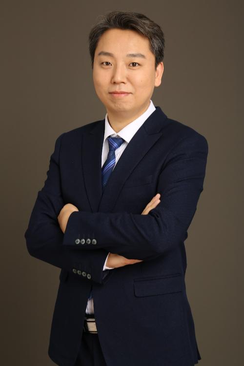 谁将当选2025互联网年度人物？-图2