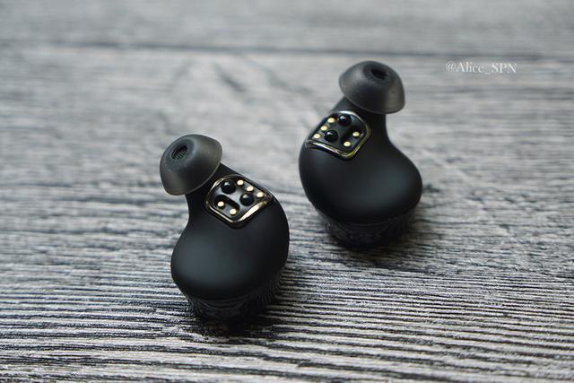 Bragi The Dash怎么用?新手入门教程指南-图2 Bragi The Dash怎么用?新手入门教程指南-图2